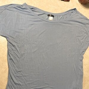 Venus brand light blue size L short sleeve top